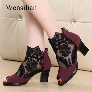 Summer Peep Toe Sandals Sexy Heels Ladies Pumps Square Heels Sweet Lace Wedding Party Shoes Black Sandalia De Festa Plus Size 43