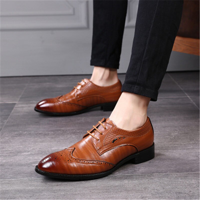 Size 37-48 Men's Brogues Wedding Shoes Classic Man Blake Oxfords Wingtip Dress Shoes Business Formal Gents Suit Leather Shoes