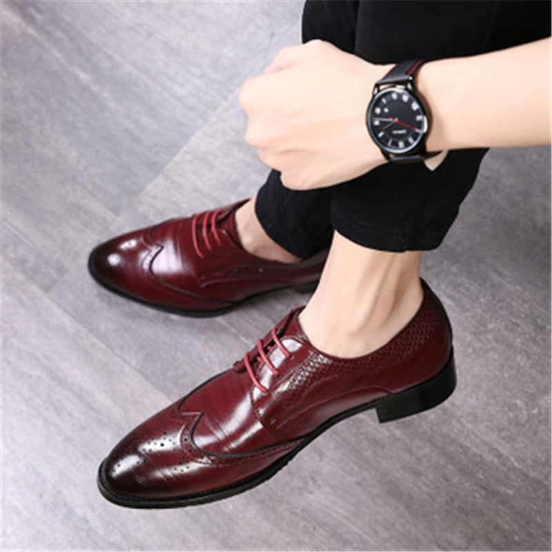 Size 37-48 Men's Brogues Wedding Shoes Classic Man Blake Oxfords Wingtip Dress Shoes Business Formal Gents Suit Leather Shoes