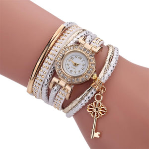 MINHIN Brand Luxury Gold Crystal Rhinestone Bracelet Watch Women Casual Dress Velvet Band Watches Flower Quartz Wristwatches